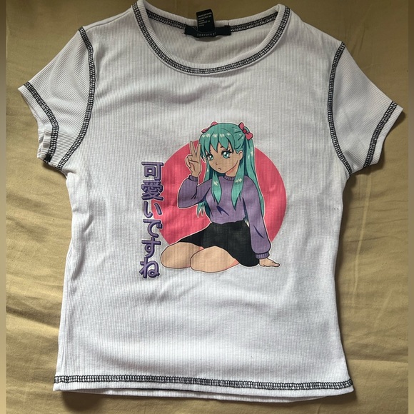 graphic tee - Picture 2 of 3